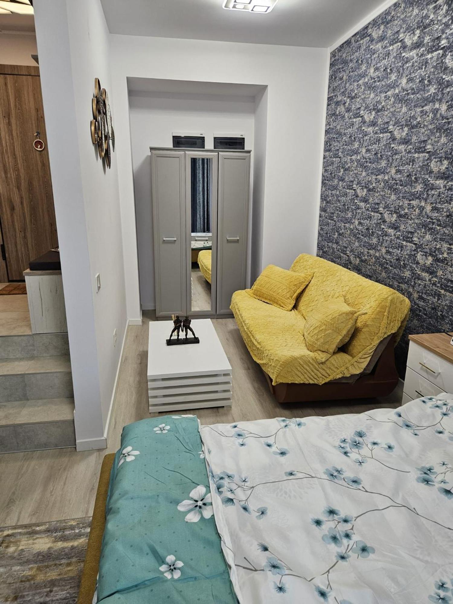 Garsoniera Gabrielle Διαμέρισμα Μπρασόβ Εξωτερικό φωτογραφία